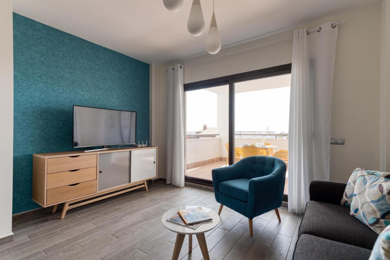 Homeforguest Apartamento En Residencia De Lujo Con Terraza Y Piscina La Guirra Luaran gambar