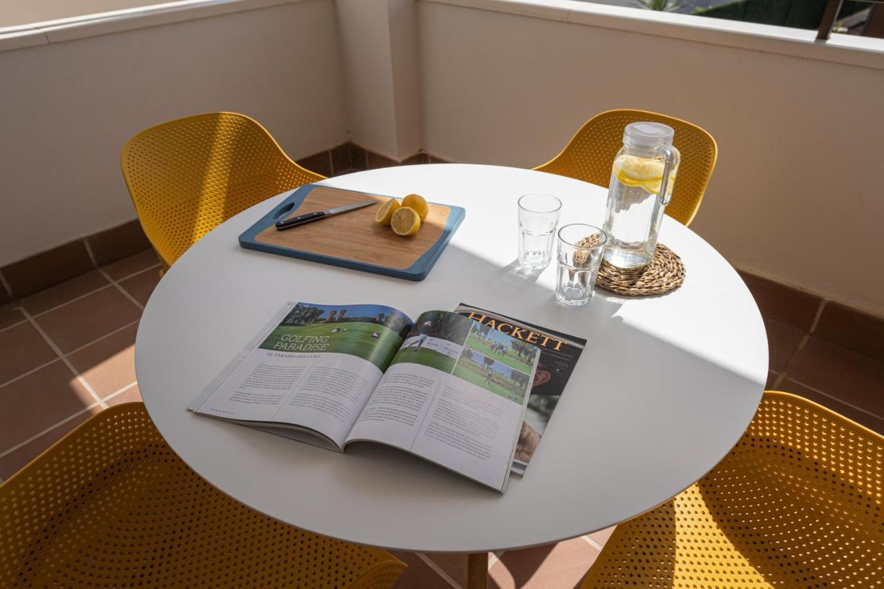 Homeforguest Apartamento En Residencia De Lujo Con Terraza Y Piscina La Guirra Luaran gambar