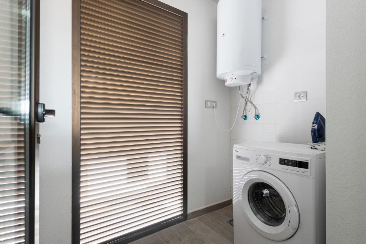 Homeforguest Apartamento En Residencia De Lujo Con Terraza Y Piscina La Guirra Luaran gambar
